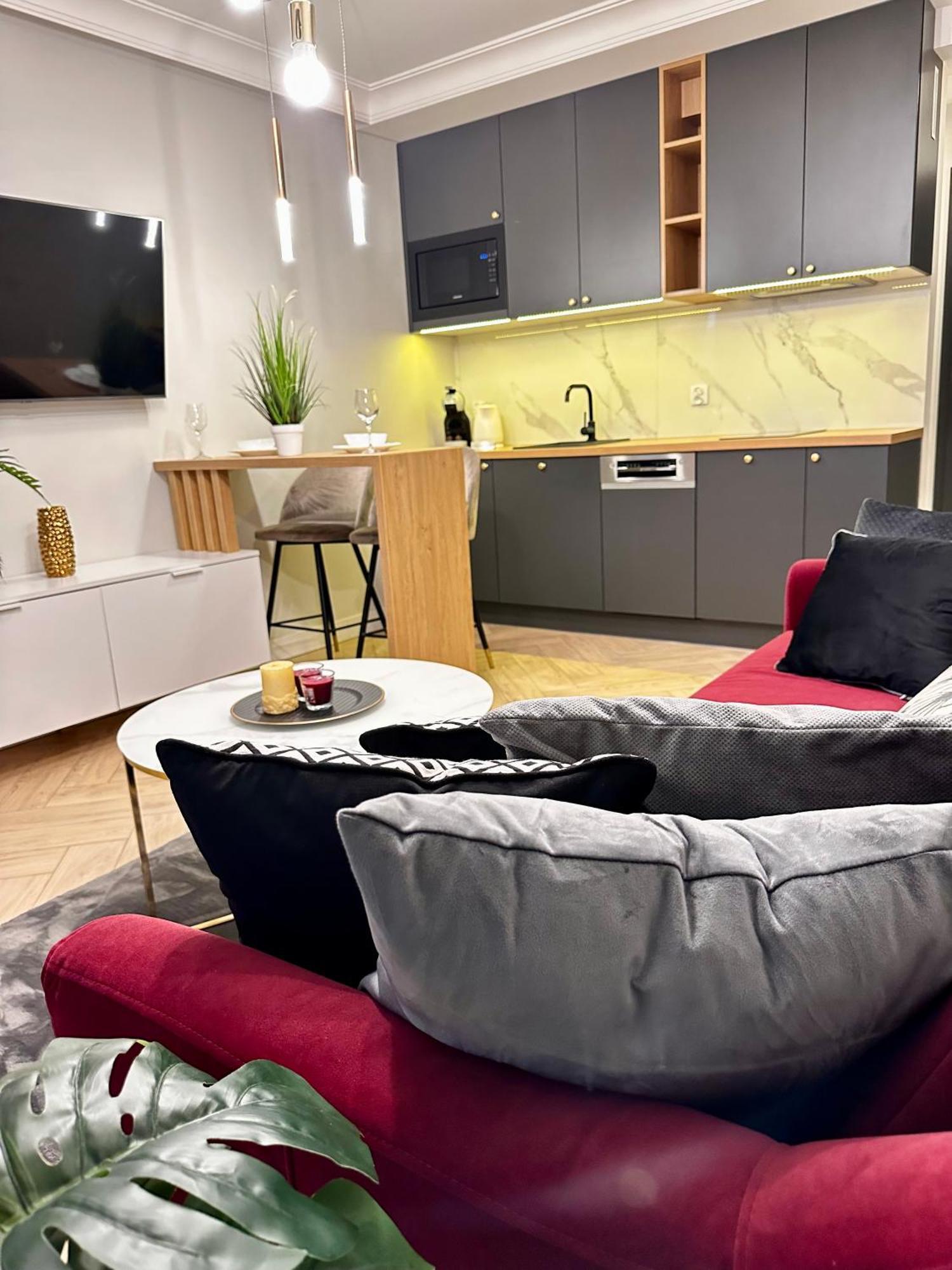Apartamenty Kielce- Klonowa Nad Zalewem, 1-14 Osob, Faktura, Parking, Centrum Eksteriør billede