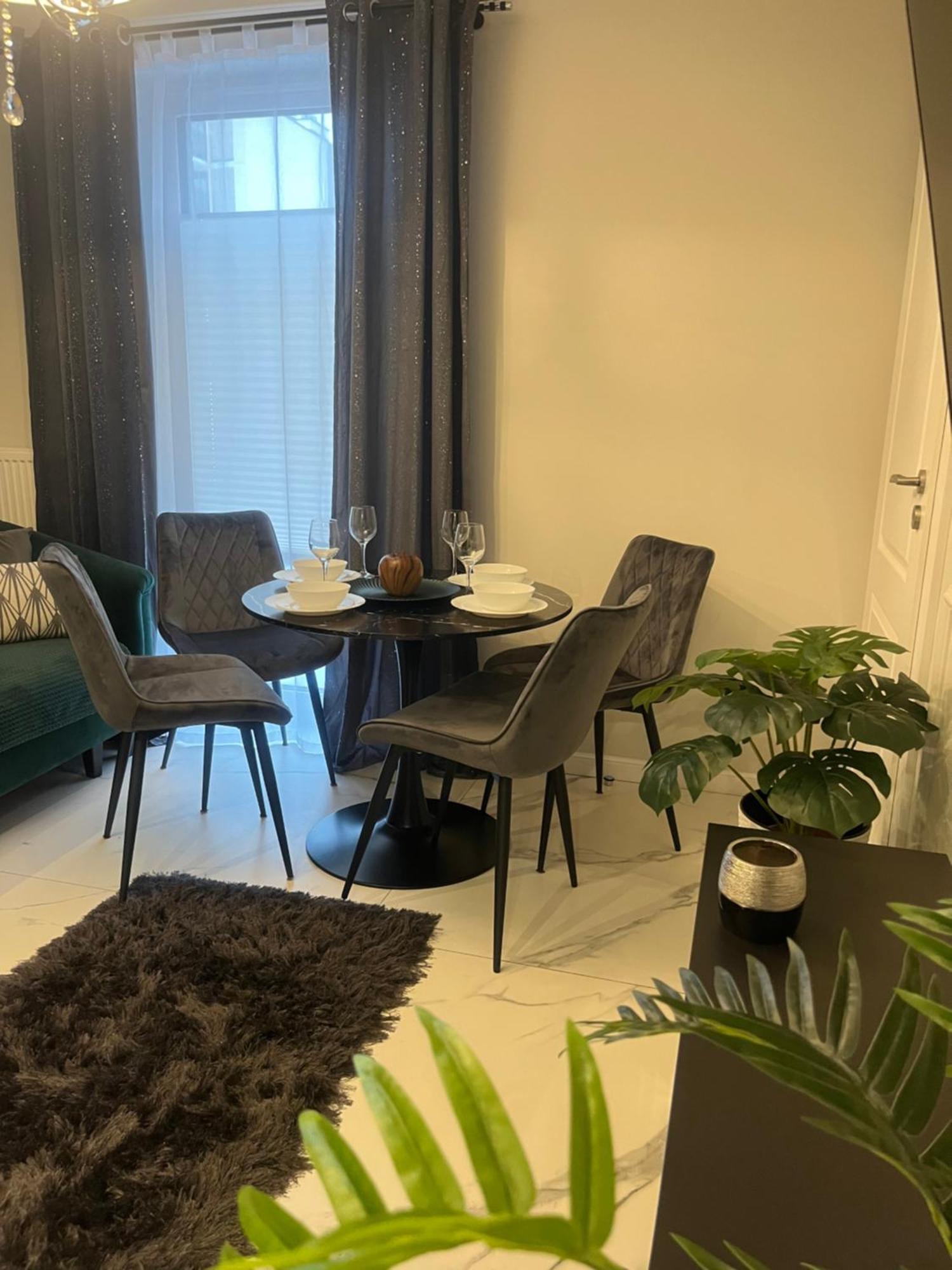 Apartamenty Kielce- Klonowa Nad Zalewem, 1-14 Osob, Faktura, Parking, Centrum Eksteriør billede